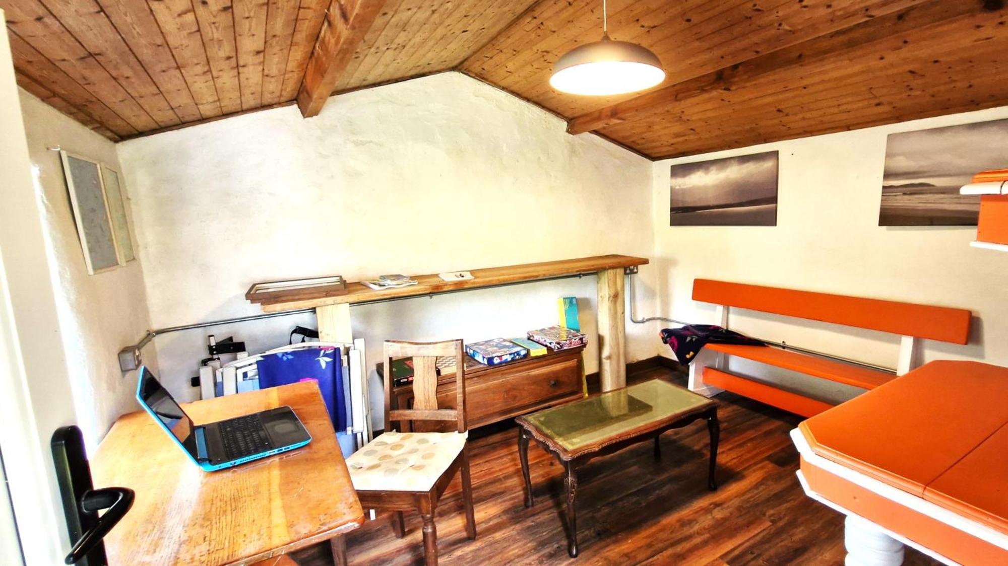 The Rockhouse - Cosy Stone Built Thatch Cottage Данглоу Екстер'єр фото